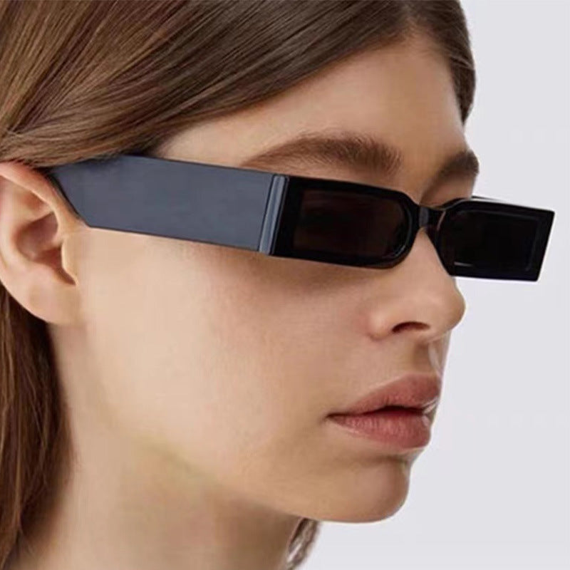 Stylowe geometryczne okulary przeciwsłoneczne Dark Soul dla kobiet z ochroną UV400 